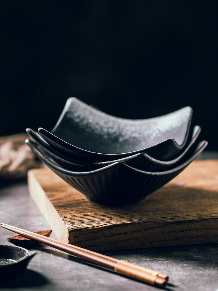 Restaurant Tableware Ceramic Curved Creative Plate