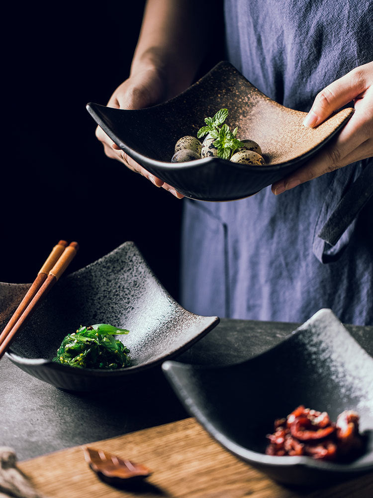 Restaurant Tableware Ceramic Curved Creative Plate